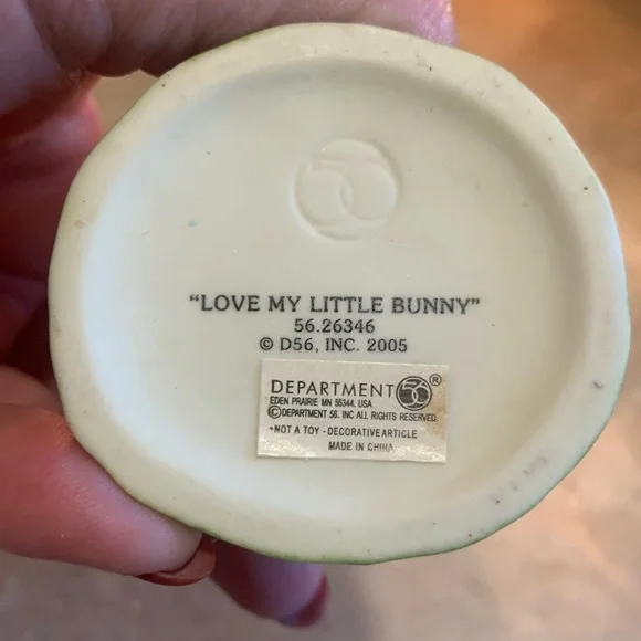 Dept 56 Snow bunnies Easter/Spring Love My Little Bunny 2005 - Picture 8 of 8